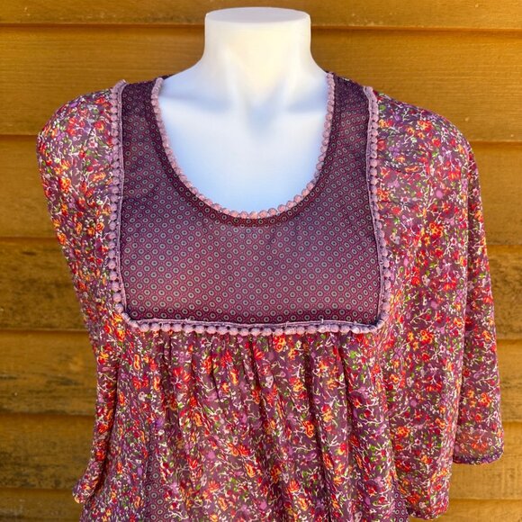 Love Fire Purple Floral Sheer Butterfly Sleeve Short Sleeve Blouse Size M - Picture 5 of 8